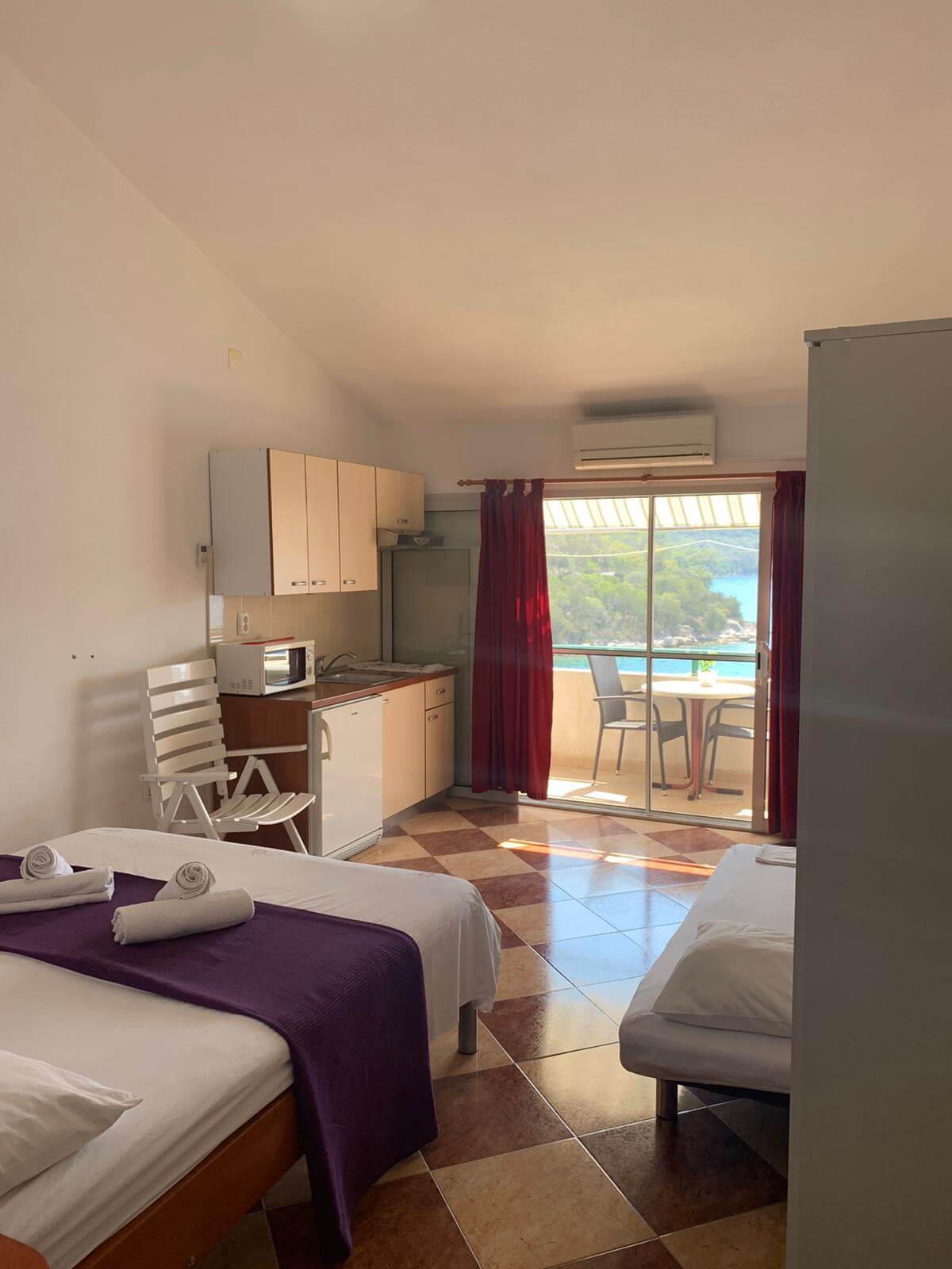 lastovo apartments